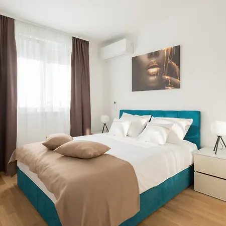Ruby Apartment